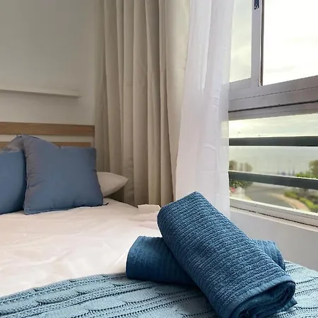 Apartment Bajamar Seasun - Studio + Parking *